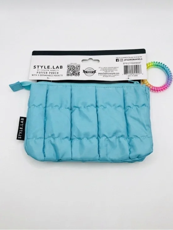 Aqua Puffer Pouch with 3 Expandable Pockets and Rainbow Key Ring - Picture 2 of 2